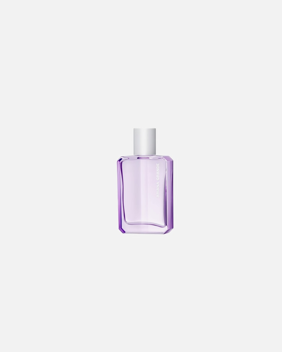 Eau de Parfum para Unisex Por la compra de una fragancia de Ariana Grande. Excluidos de la promoción artículos que sean enviados a través de nuestros Douglas Partner.