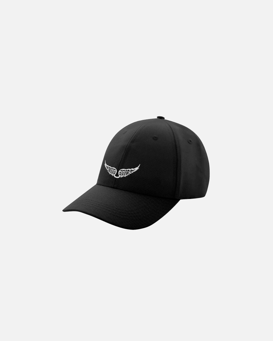 para Unisex Z&V Gorra por la compra de una fragancia This is de 100 ml. Excluidos de la promoción artículos que sean enviados a través de nuestros Douglas Partner y Click and Collect. Valido del 9 al 21 de Julio o hasta agotar existencias.