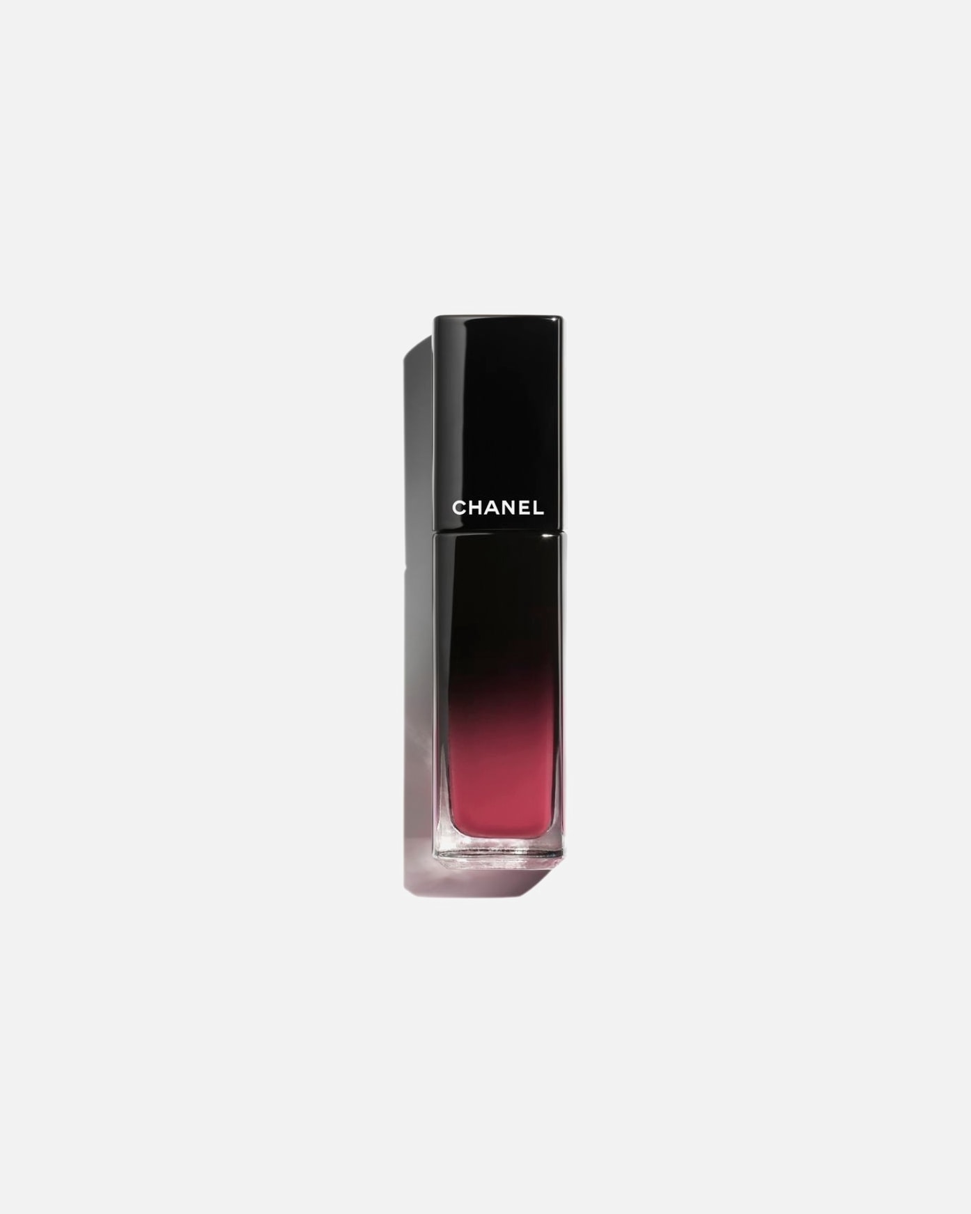 Barra de Labios para Unisex CHANEL ROUGE ALLURE LAQUE LÍQUIDA BRILLANTE Y DE LARGA DURACIÓN 66 - PERMANENT