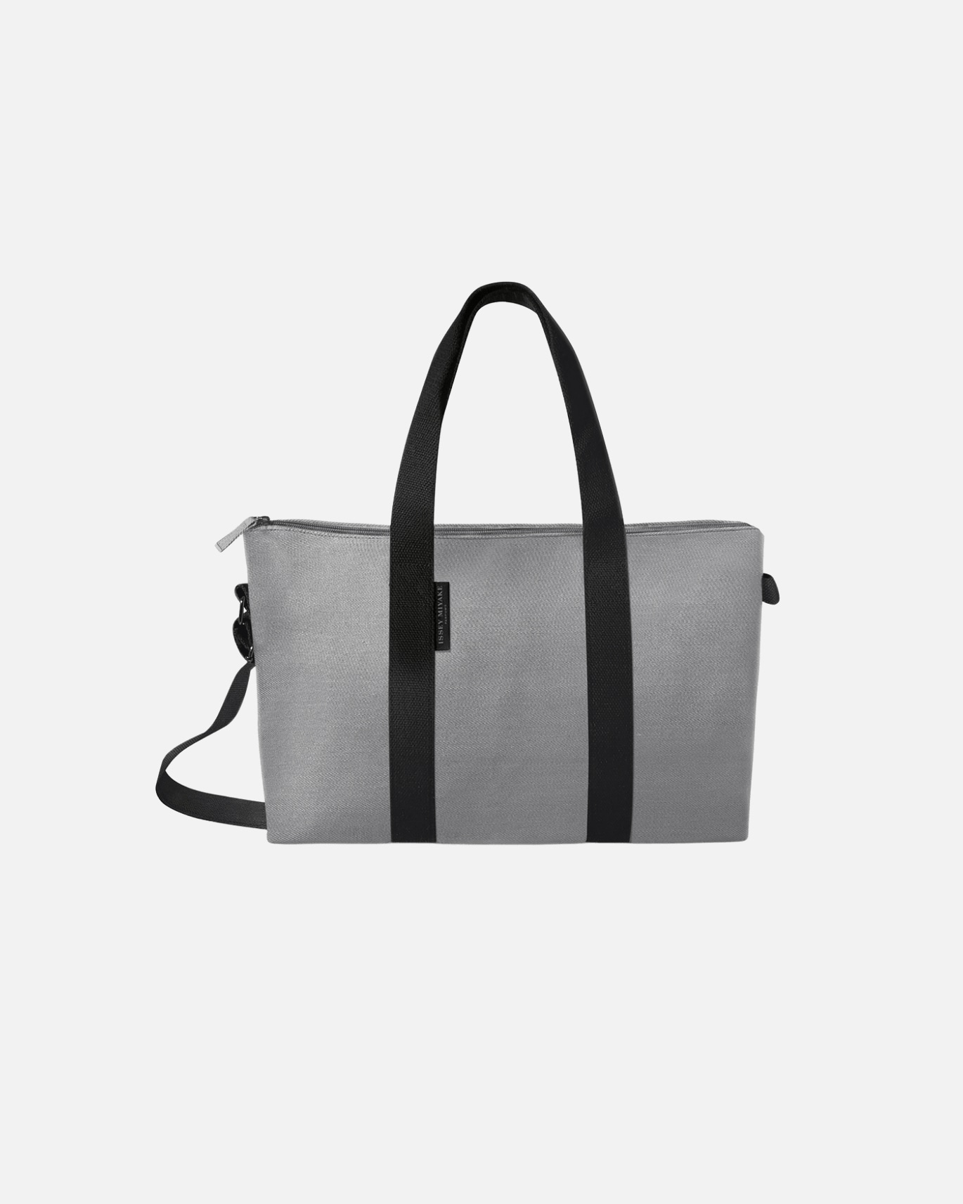 para Unisex Issey Miyake Weekend Bag Por la compra de una fragancia de Le Sel D'Issey de 100ml. Excluidos artículos que sean enviados a través de nuestros Douglas Partner y Click and Collect. Valido del 12 marzo hasta agotar existencias. Sets excluidos