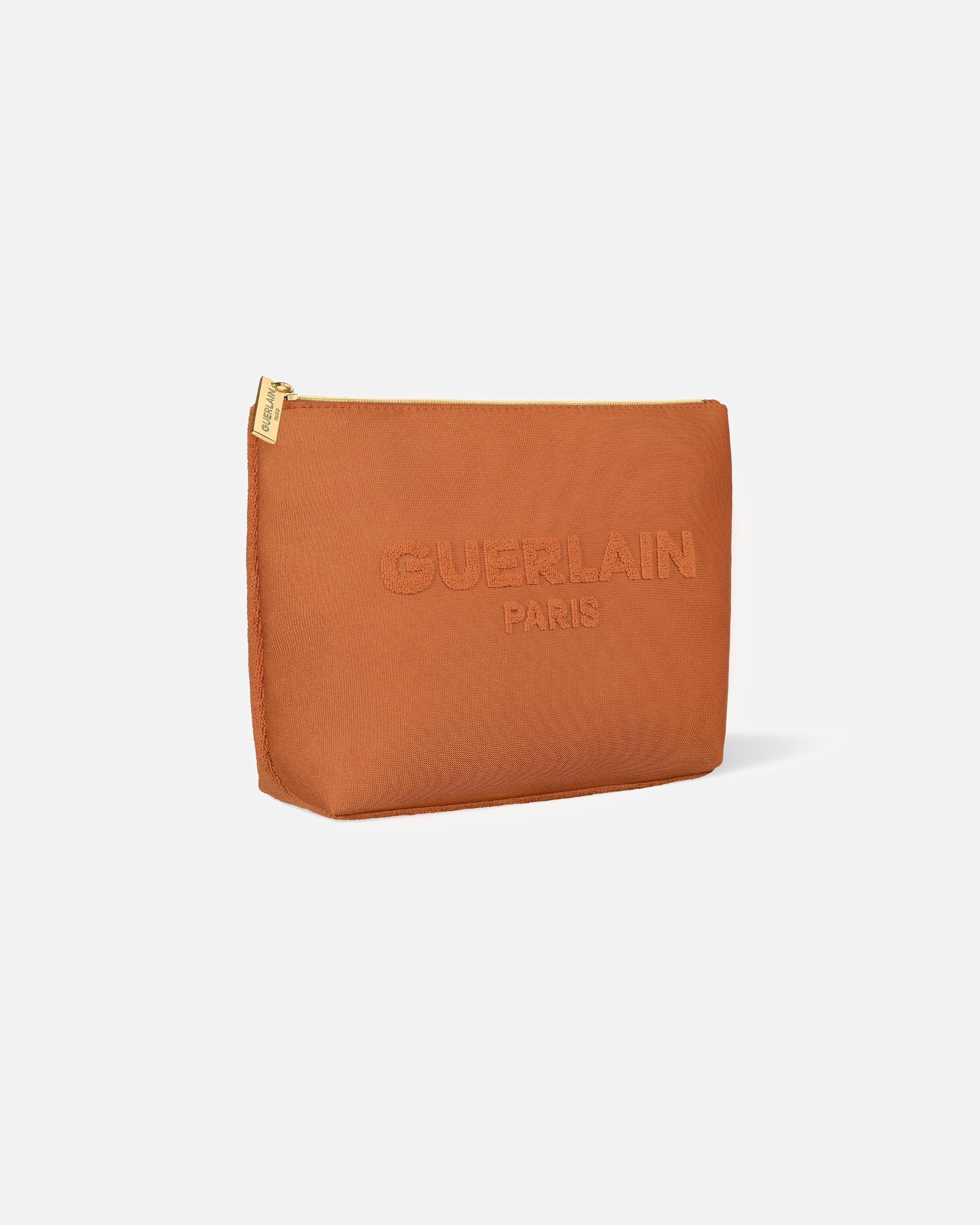 para Unisex Pouch Guerlain Terracota por la compra superiores a 60€ en Guerlain. Excluidos de la promoción artículos que sean enviados a través de nuestros Douglas Partner y Click and Collect. Valido hasta agotar existencias.